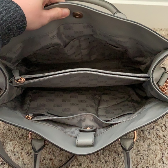 Michael Kors Shoulder Bag - Picture 4 of 4